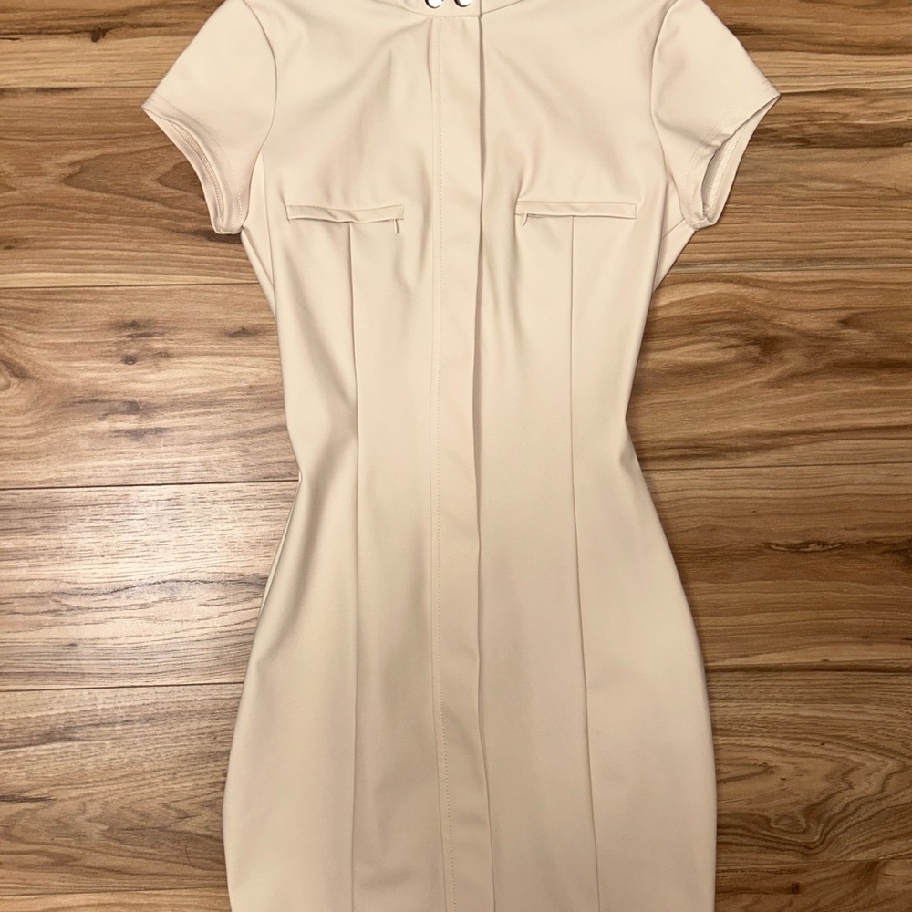 Zara Cream Sheath Mini Dress Short Sleeve Crew Neck